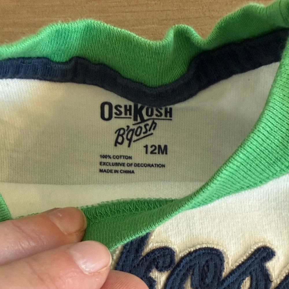 OshKosh Bgosh Boys 12M Raglan Tee and Fleece Shorts 2 Piece Set Blue Green White